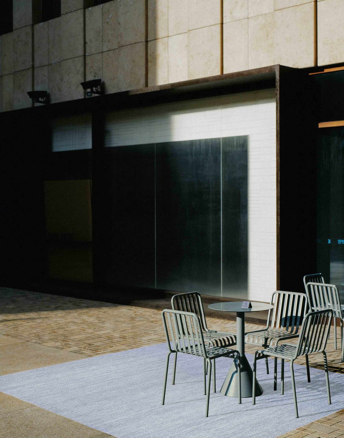 Italic // 01 - Outdoor