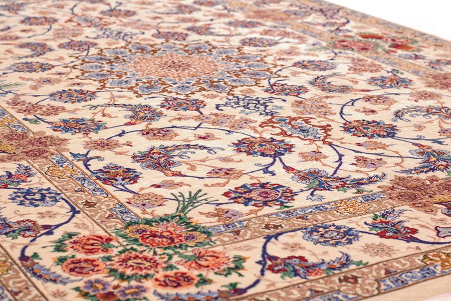 Isfahan Collected
