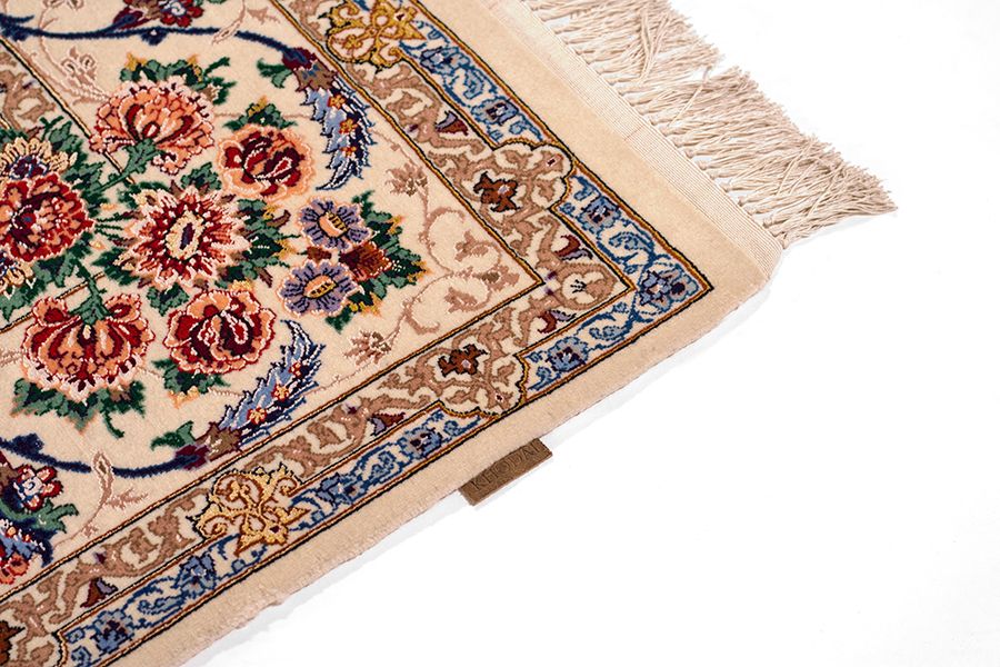 Isfahan Collected