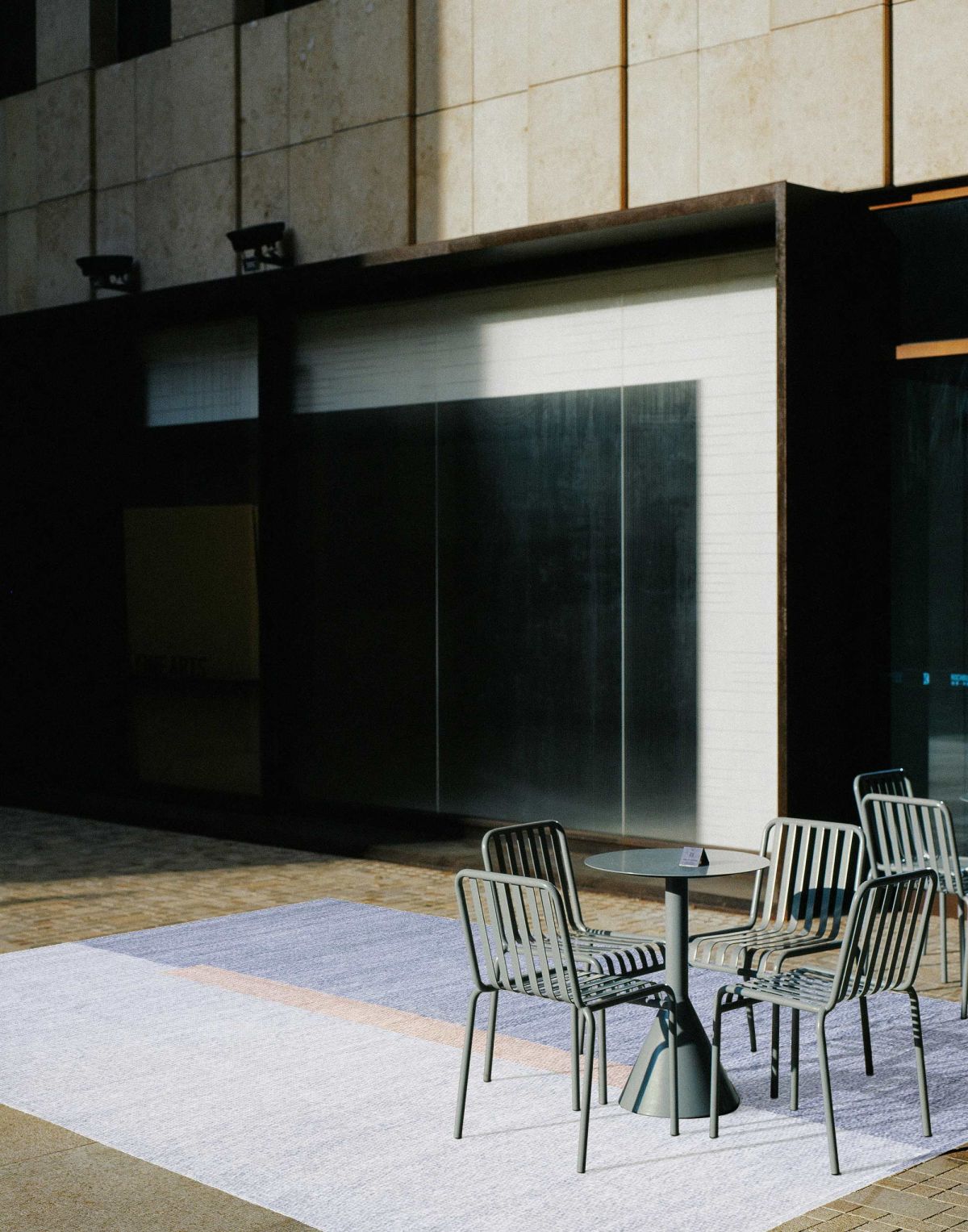 Lines // 01 - Outdoor